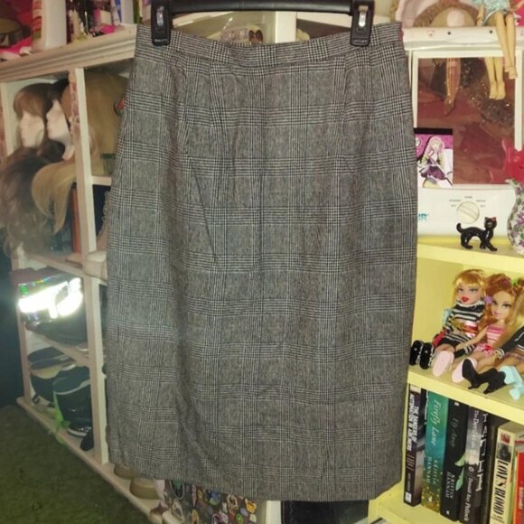 Suit skirt - Picture 1 of 7